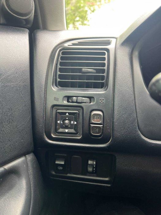 Mitsubishi Galant 1999
