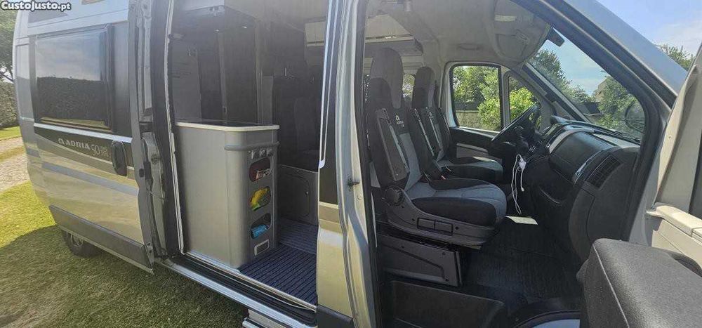 Fiat Ducato Campervan super autónoma Autocaravana Adria twin 600spt