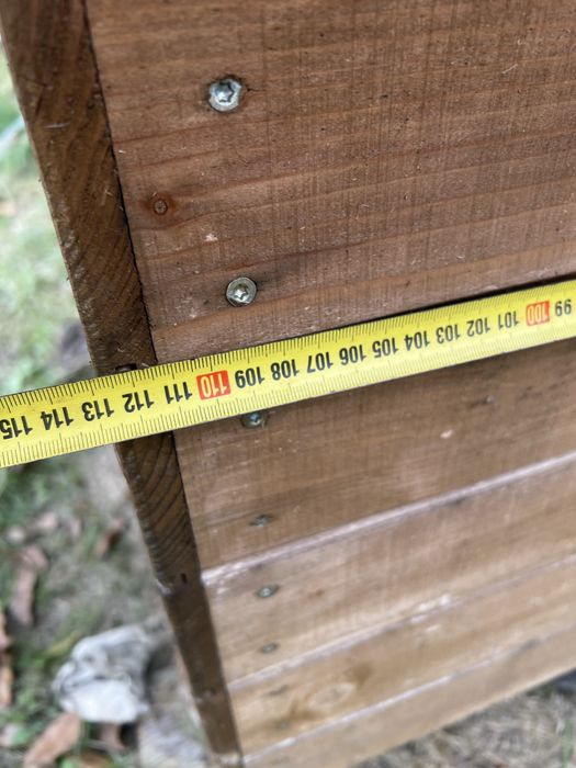 Buda dla psa solidna