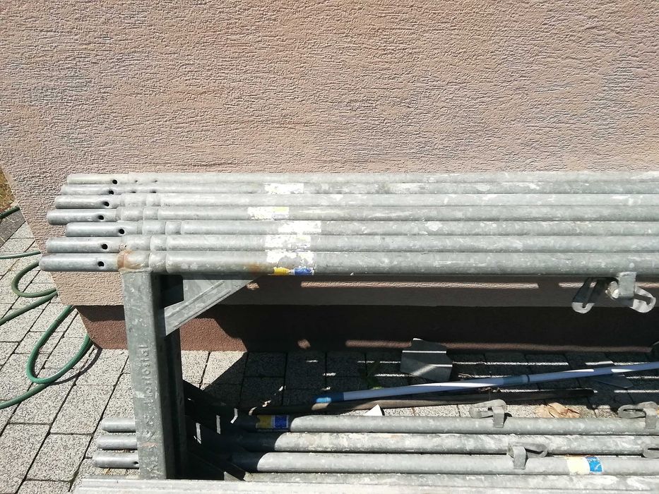 Rusztowanie ze stalowymi podlogami Typ Baumann