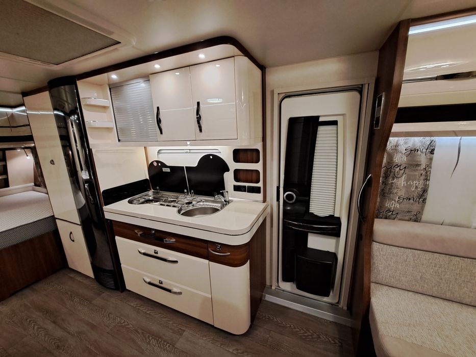 Caravana Hobby Excellent 650 UFMe