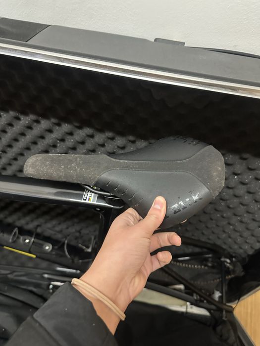 Bicicleta Racing Bike FCR Carbon Ultegra Di2 12v – Excelente Estado