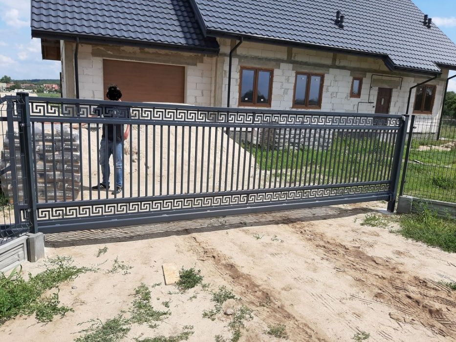 Ogrodzenia nowoczesne panelowe kute bramy balustrady automatyka