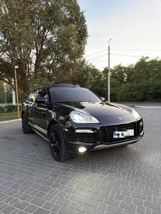 Продам Porsche Cayenne GTS 4.8 V8