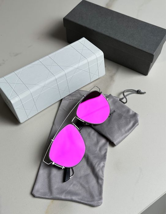 Okulary przeciwsłoneczne Dior Technologic pink hologram