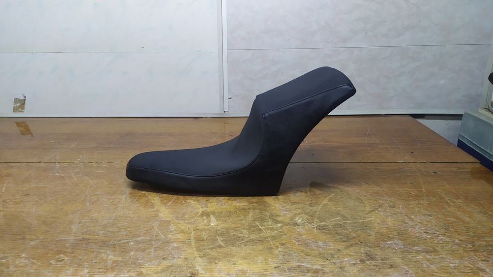 Перетяжка салона ремонт сидений