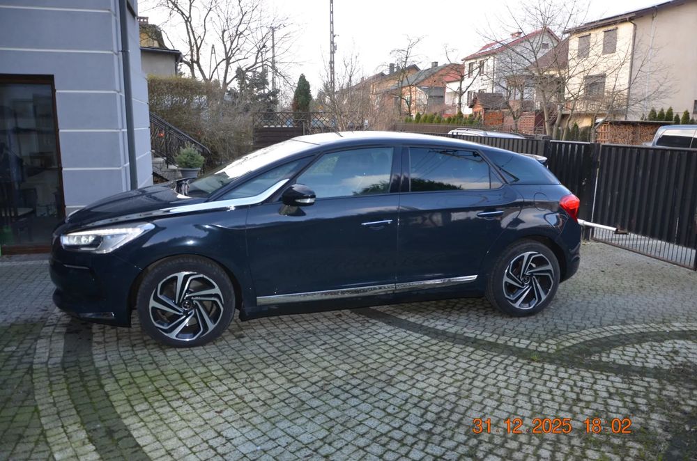 DS Automobiles DS 5