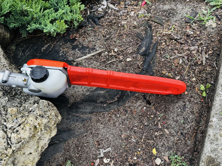 Podkrzesywarka piła na wysięgniku spalinowa Stihl HT100 131 HT 100 133