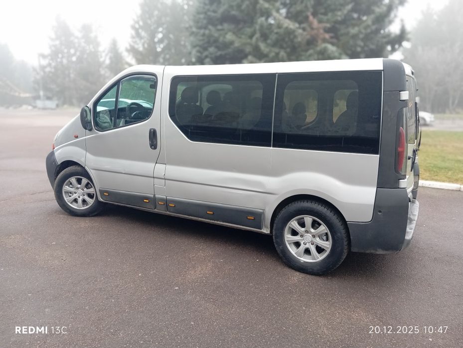 Продам Опель віваро 2002р. 1.9 100ка