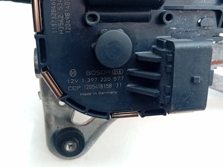 Motor limpa vidros frente PEUGEOT 5008 I (0U_, 0E_)