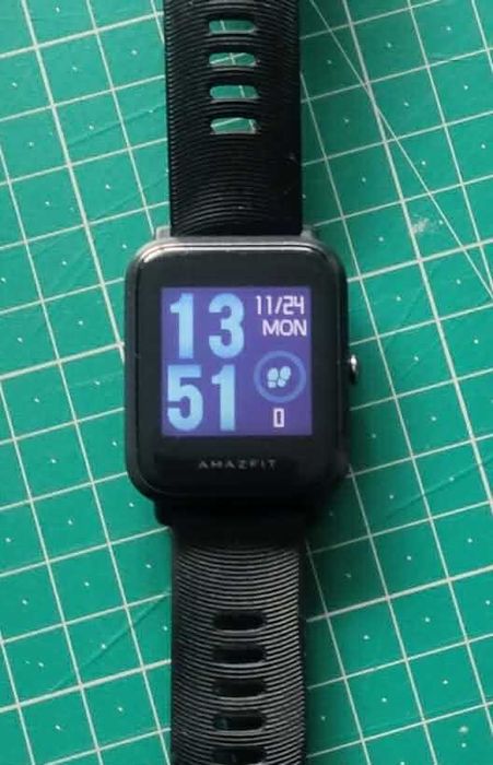 Amazfit Bip – Smartwatch Preto | Bateria Longa Duração