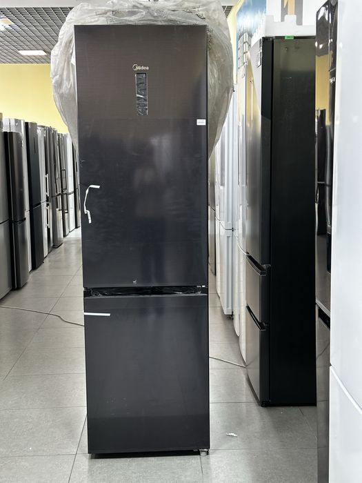 Якісний холодильник з Європи з гарантією від магазина Whirlpool 7xl. 25r