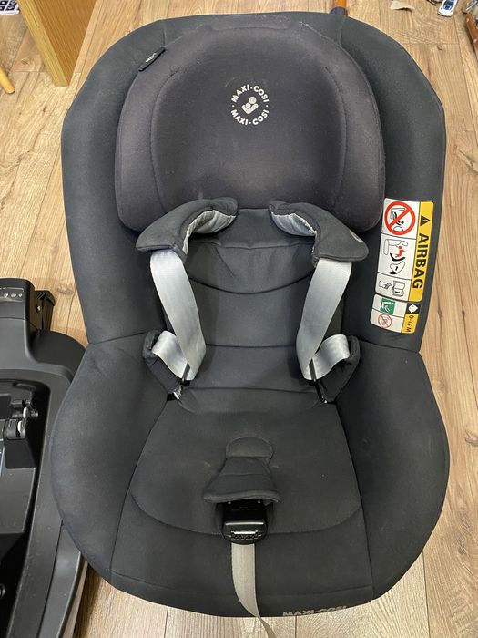 Fotelik 9-18kg Maxi Cosi Pearl Pro 2 + baza FamilyFix 3 9-18kg