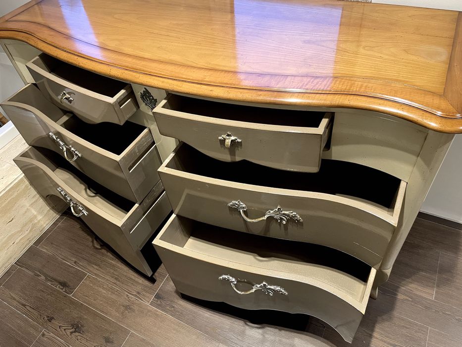 Cómoda quarto vintage