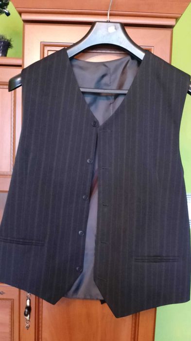 Sprzedam garnitur męski