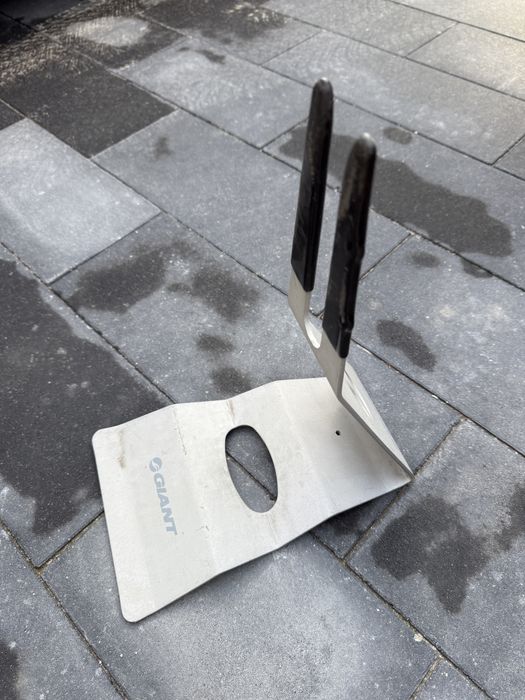 Stojak na rower Giant