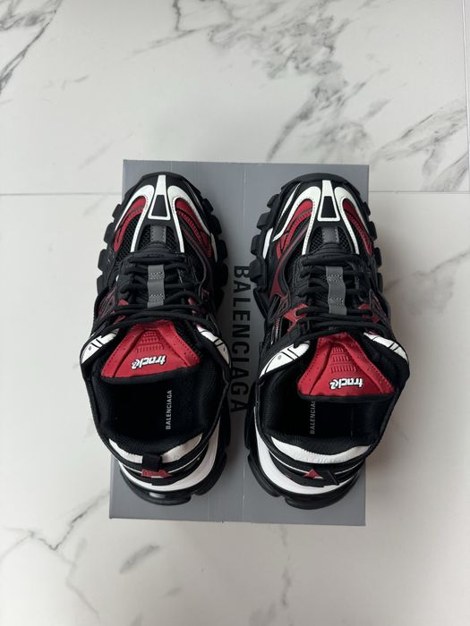 (36-45) Топові кросівки Balenciaga Track 2.0 Black/Red беленсіага