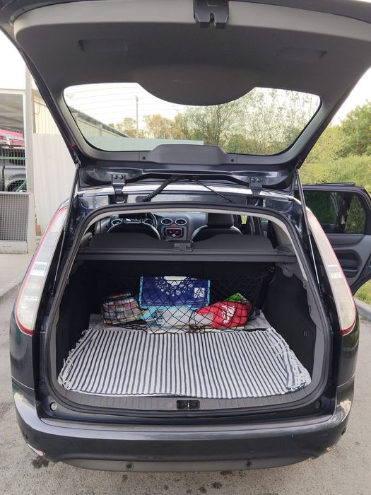 Ford Focus em bom estado