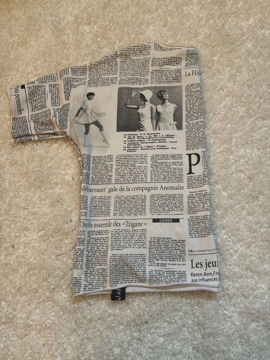 Футболка з неймовірним принтом