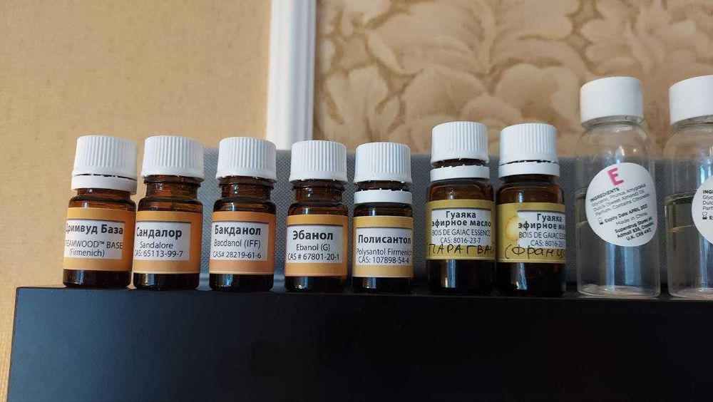 Ексклюзивні брендові засоби після гоління для чоловіків