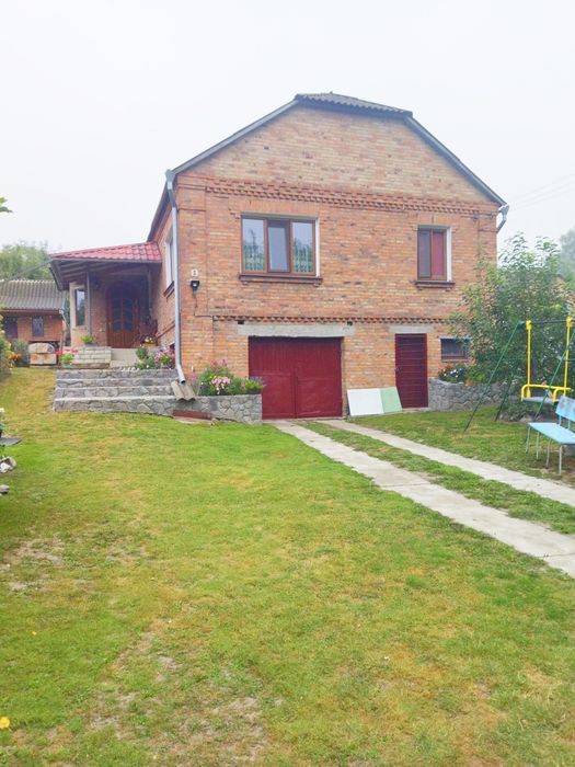 Продаж затишного будинку 129 кВ.м з ремонтом і ділянкою 0,0732 га. Держпрограми єВідновлення
