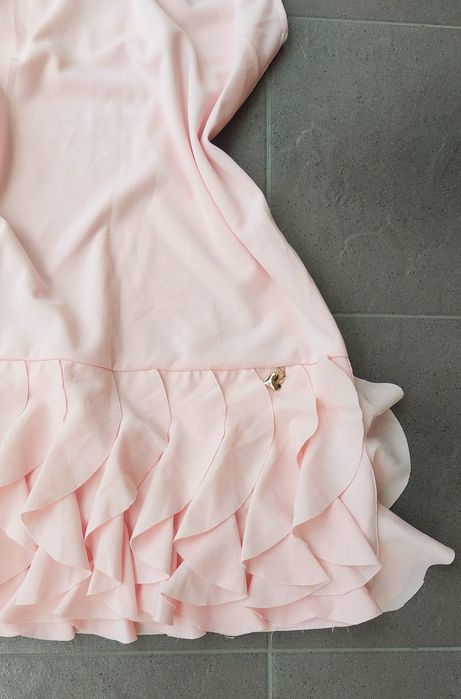 Sukienka mini falbanka włoska elegancka S/M Nowa