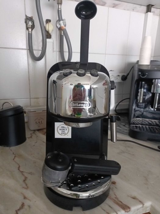Máquina de café Delongui
