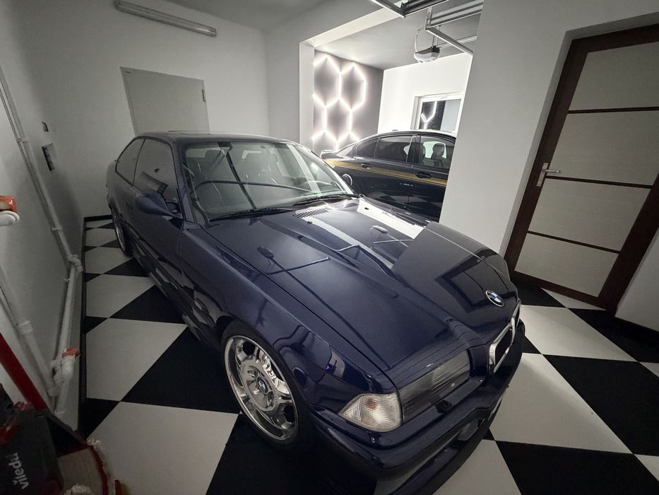Sprzedam piekne Bmw e36 coupe 2.5I