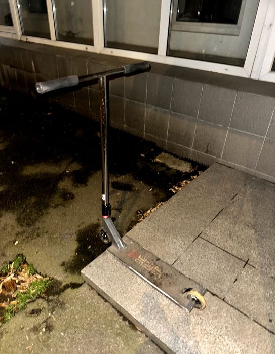 трюковой самокат