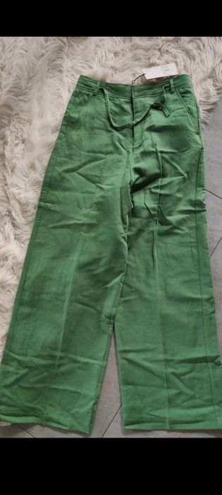 Piękne zielone spodnie lniane z lnu