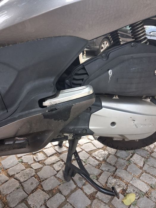Honda PCX 125 2012 | 25.000 km | Revisões Honda | 1.200 € | Almada