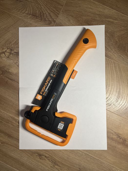 Сокира-колун Fiskars X14