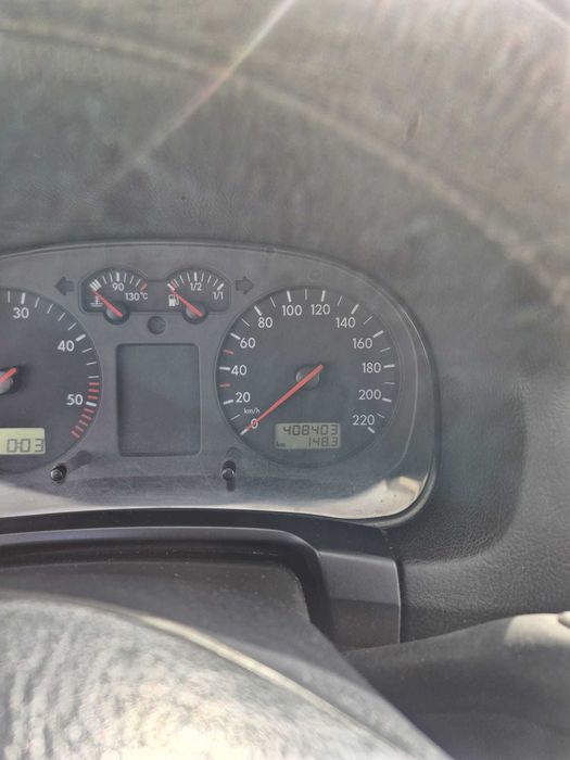 Golf IV 1.9 TDI 110cv 5 portas Edição 25 anos