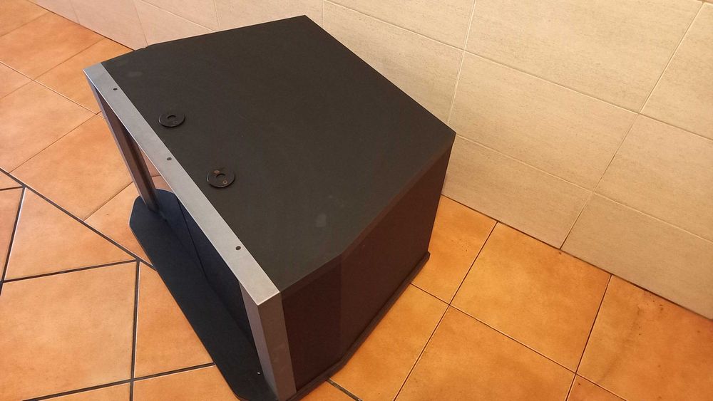 Movel para suporte de televisão antiga