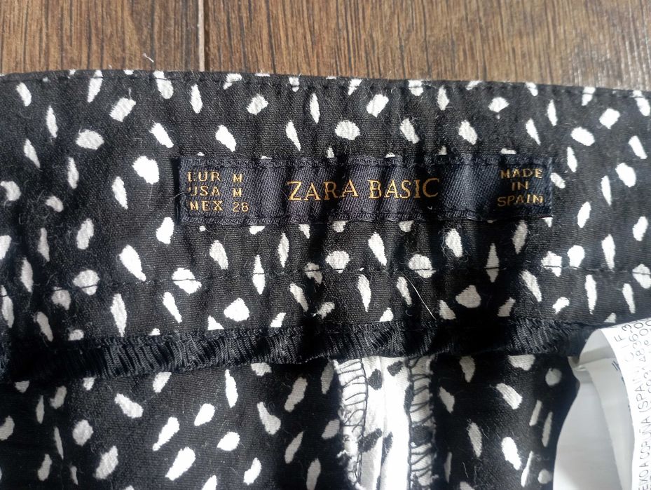ZARA świetne, eleganckie spodnie r. M