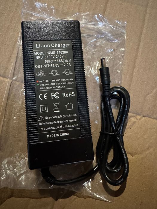Зарядний пристрій 54.6v 2A