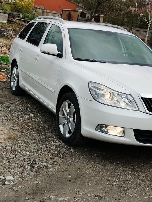 Мотор 4 циліндровий 1,2 бензин турбіна