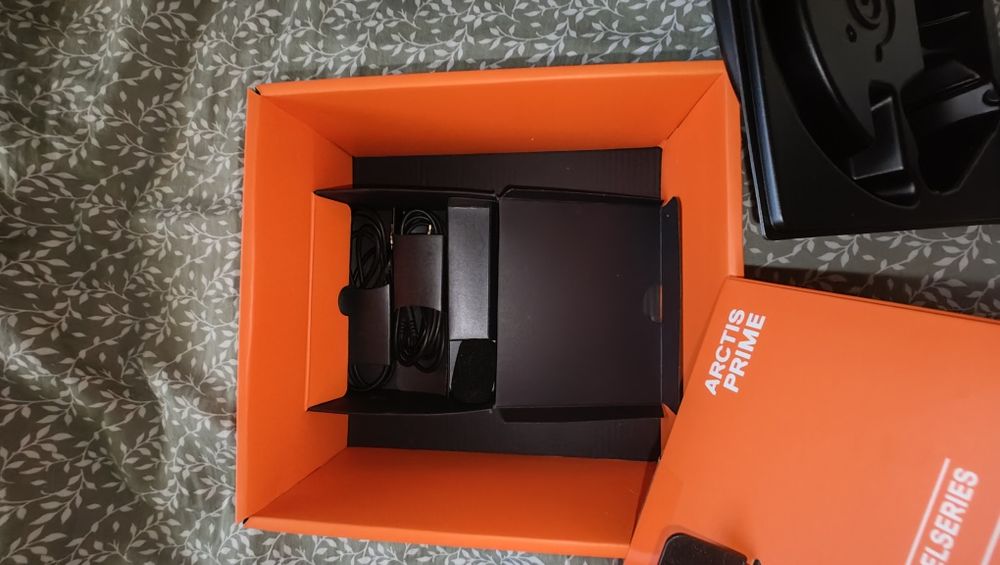 Headphones SteelSeries Prime