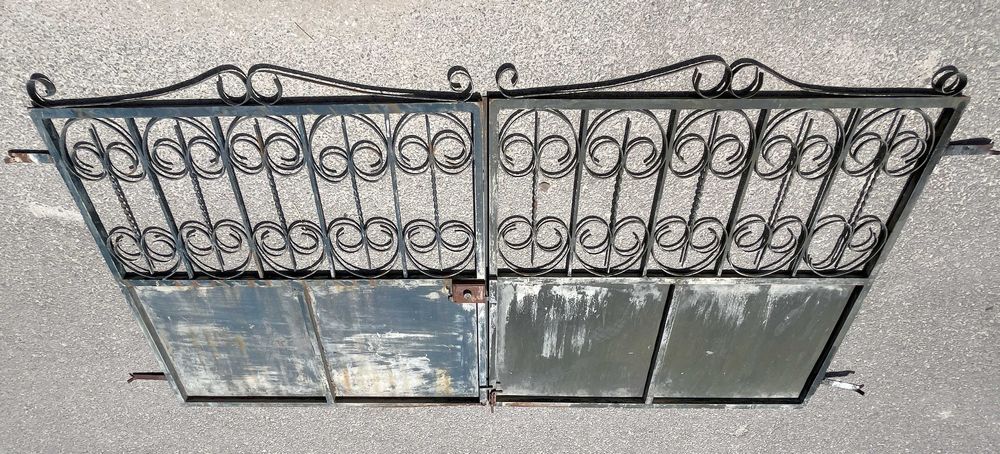 Portões (L280cm x A138cm)