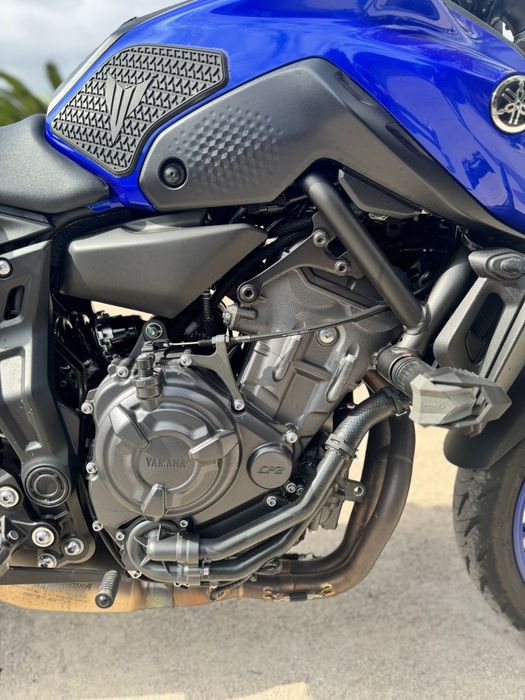 Yamaha MT-07 2022- akrapovic