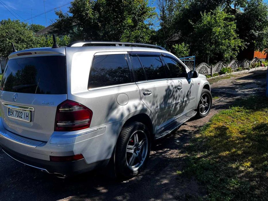 Mercedes Benz GL-420