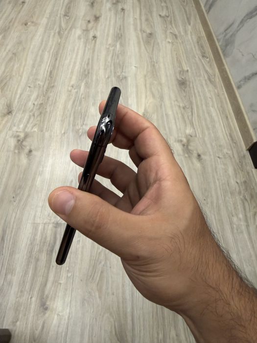 Продам Iphone 11 pro 256 gb