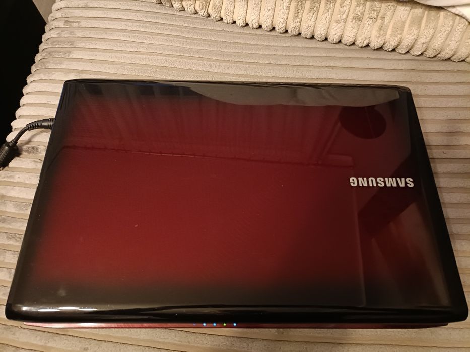 Laptop Samsung R-580
