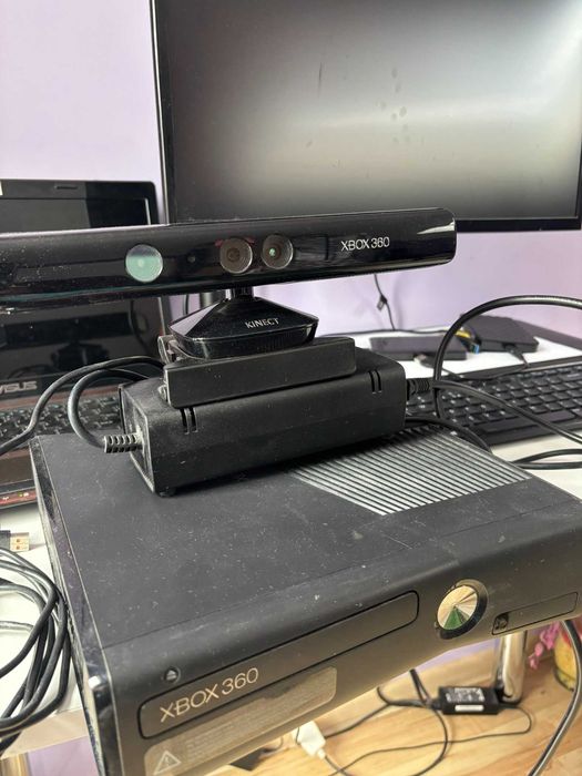 Xbox 360 plus kinect