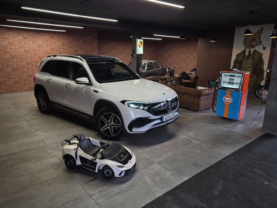 Mercedes-Benz EQB 350 4Matic AMG Line