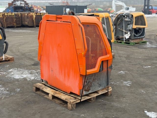 liebherr L 566 chłodnice komplet z silnikiem