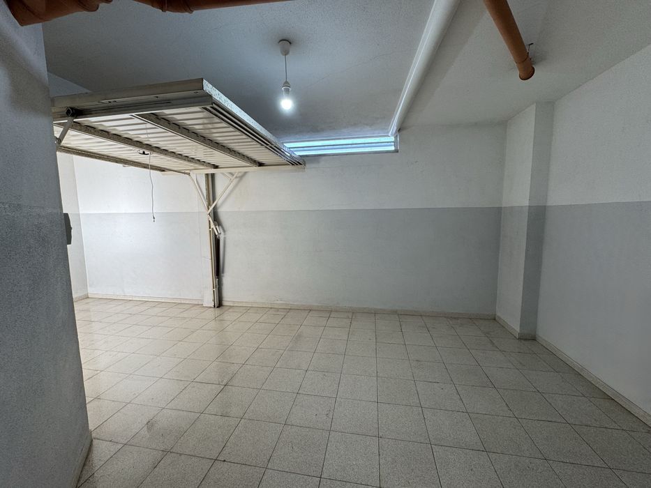 Garagem Box 20 m² c/ Quadro elétrico | Charneca de Caparica