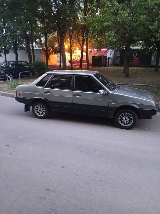 ВАЗ 2199 інжекторна