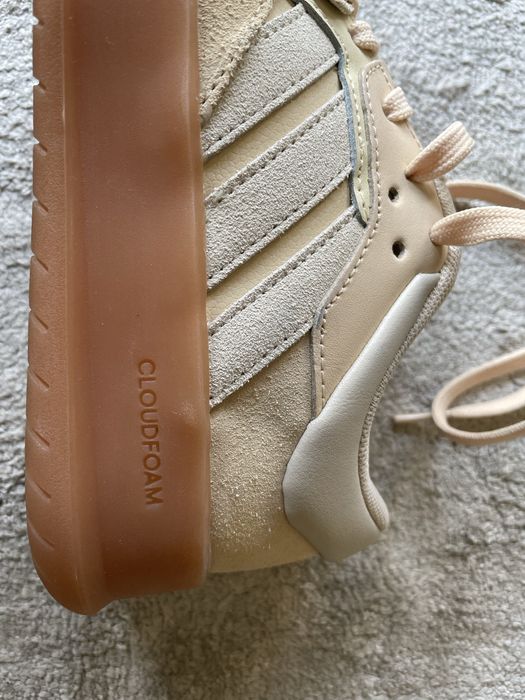 Ténis adidas amarelo manteiga