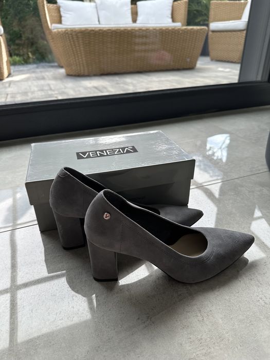 Buty damskie Venezia rozm 38